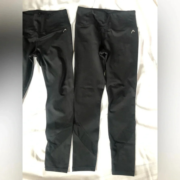 Pair of Leggings with Air Vents - Picture 3 of 12